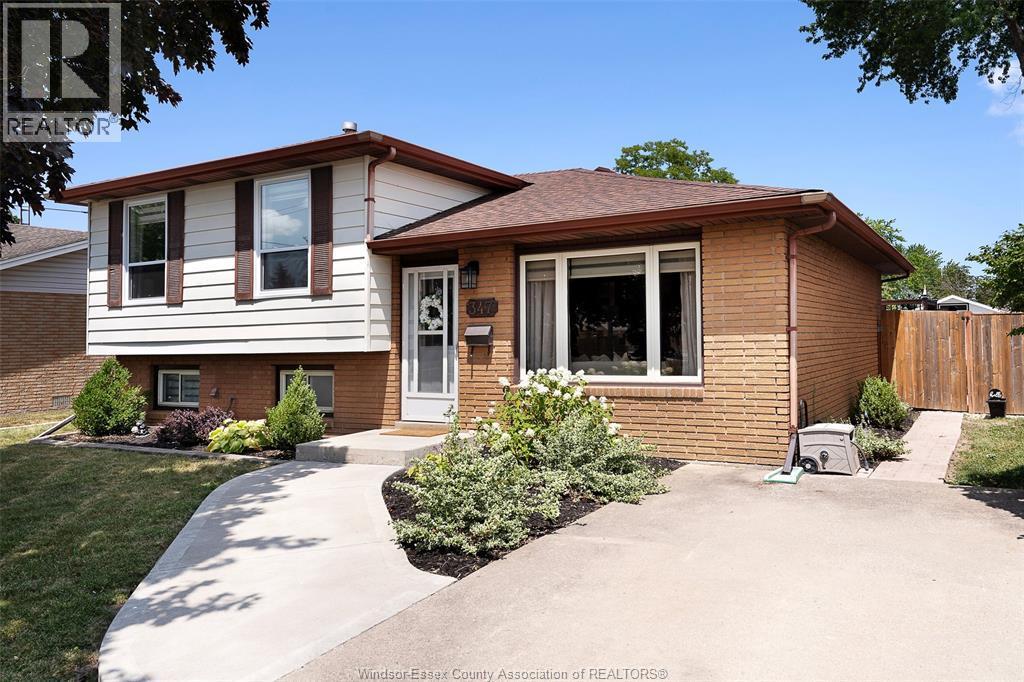 Single Family — 347 St. Peter Street, Belle River, Ontario
