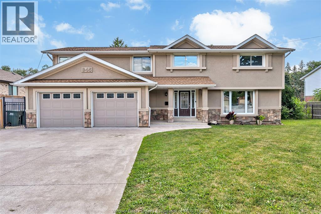 845 Cabana Road, Windsor — photograph 2