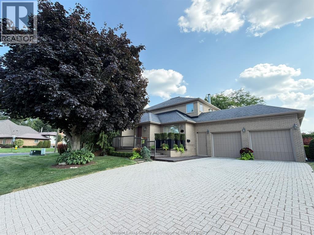 3035 Rowley Park Drive, Kingsville — photograph 3