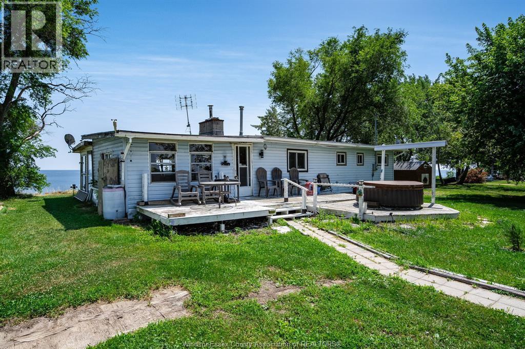 1624 Tilton Line, Wheatley — photograph 2