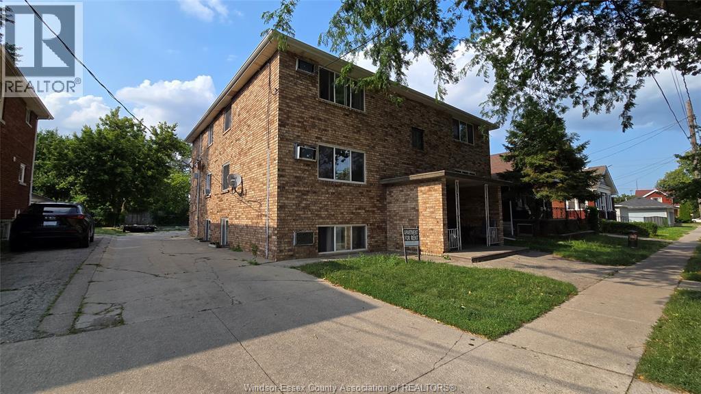 3254 Millen Street #5, Windsor — primary photograph
