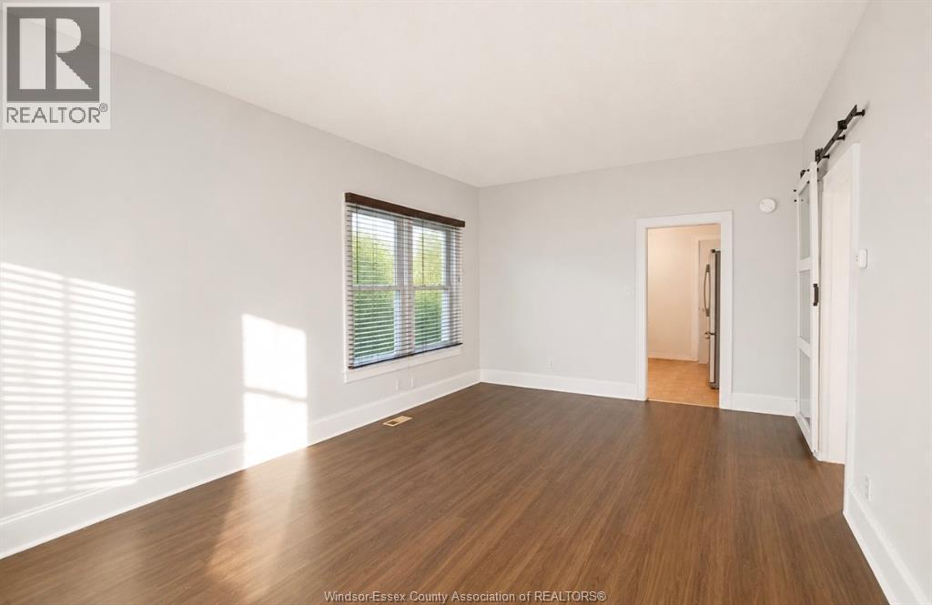 415 Grove, Windsor — photograph 3