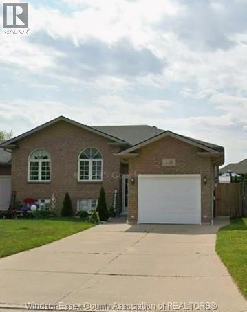 118 Sturgeon Meadows Avenue, Leamington — primary photograph