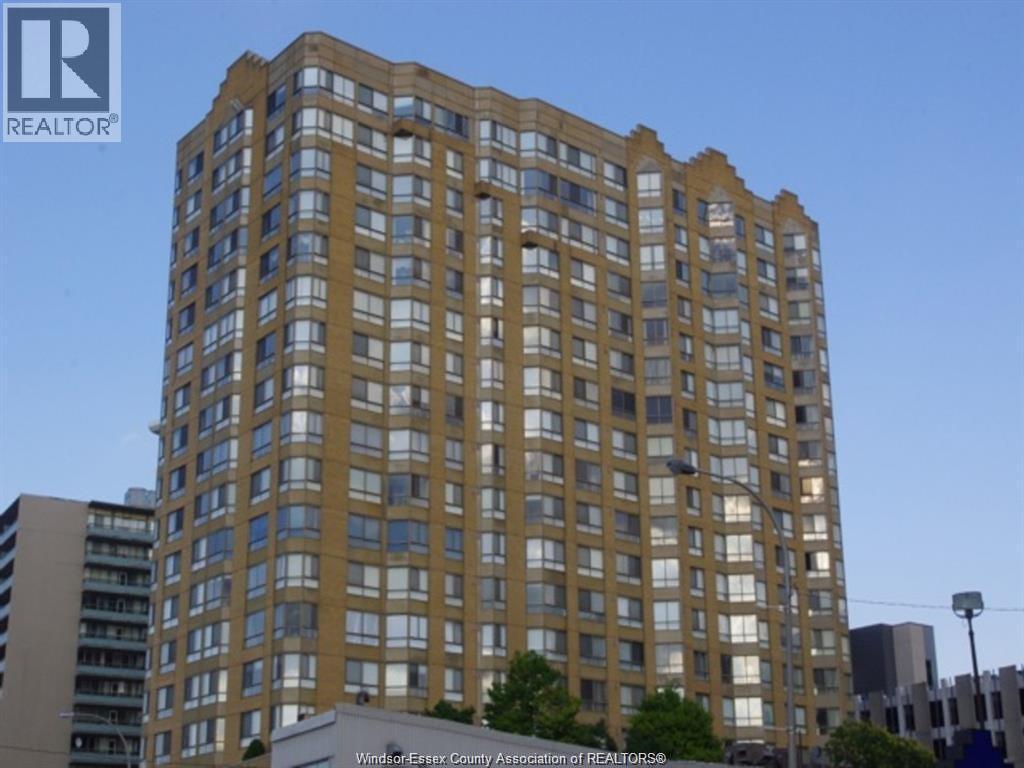 Single Family — 75 Riverside Drive, Windsor, Ontario