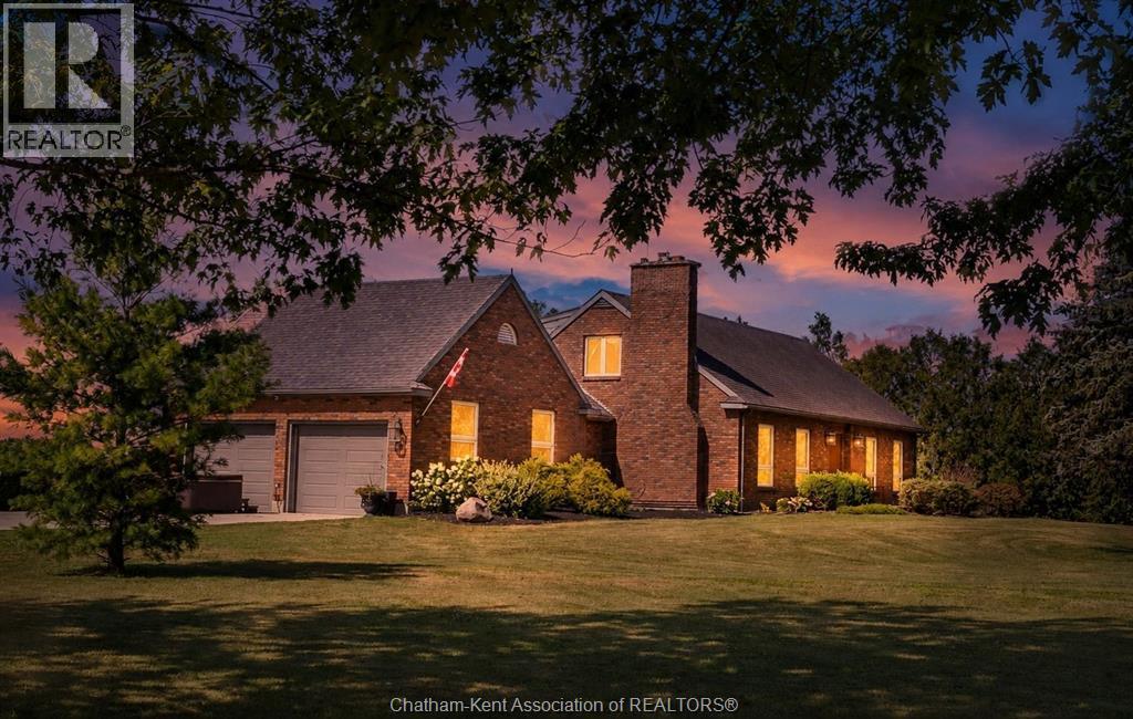 Single Family — 4979 Lambton Line, Dawn-Euphemia, Ontario