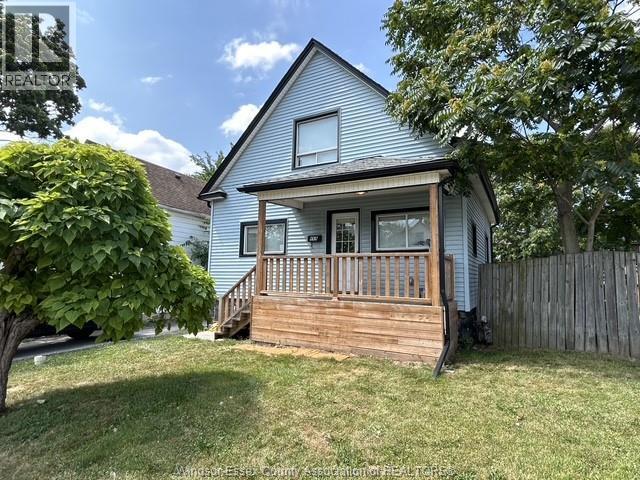 Single Family — 669 Bridge Avenue, Windsor, Ontario