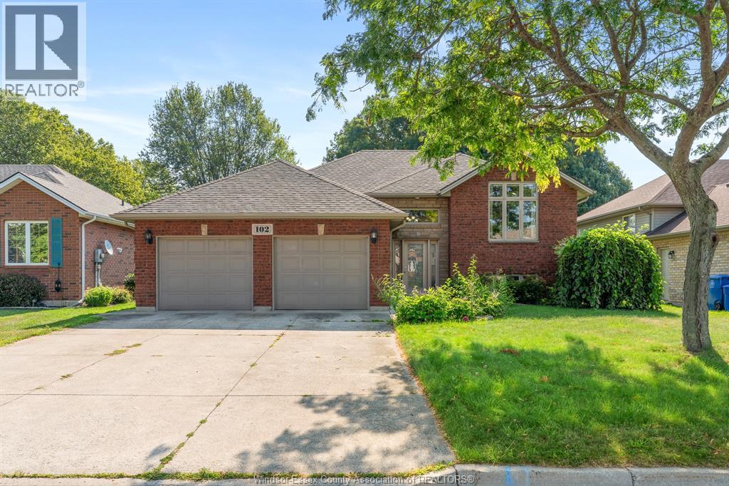 102 Joanne Court, Leamington — primary photograph