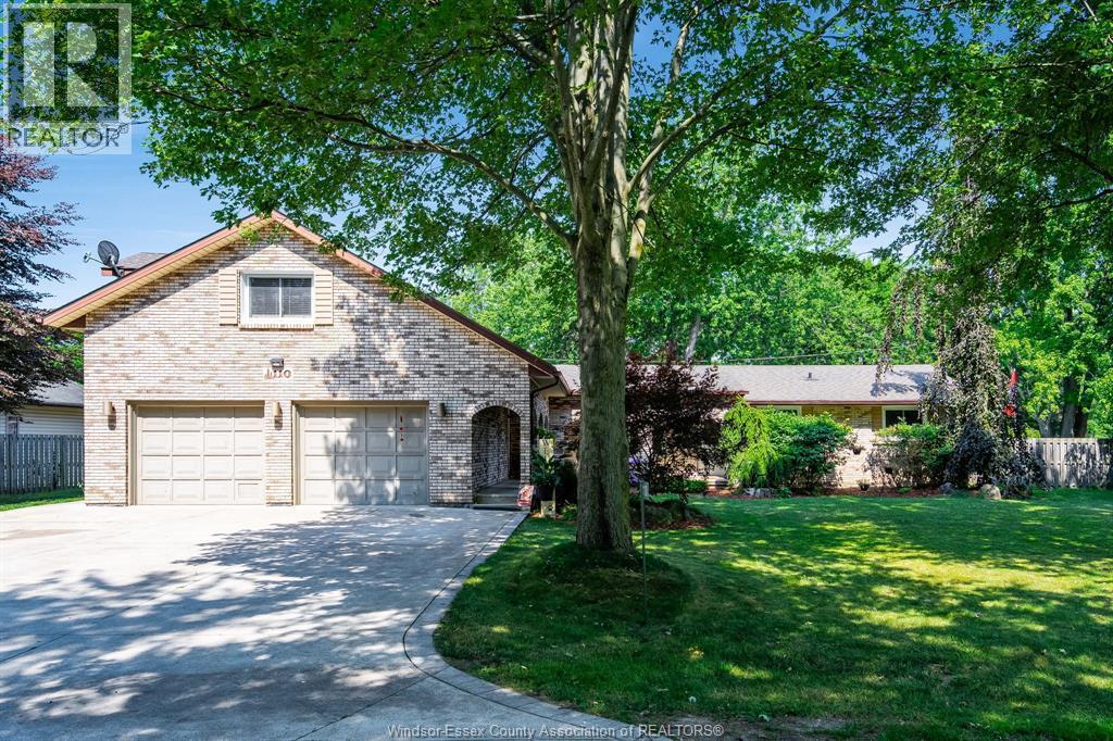 Single Family — 110 Lake Erie Drive, Amherstburg, Ontario
