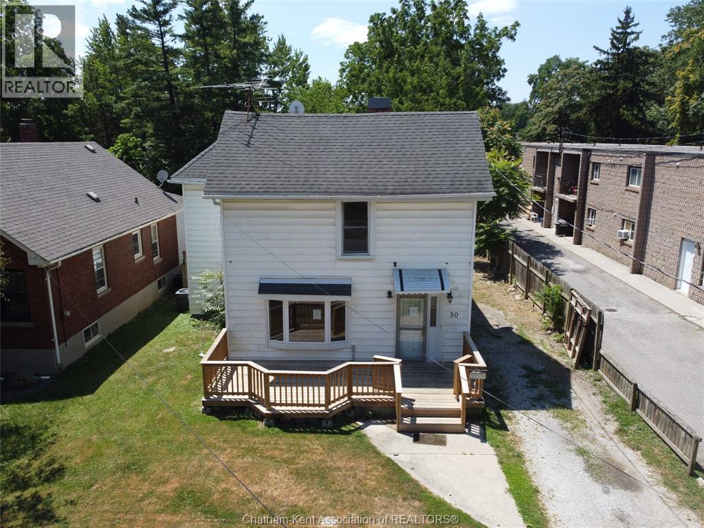 4-bedroom Single Family at 30 Delaware Avenue, Chatham — photograph 2