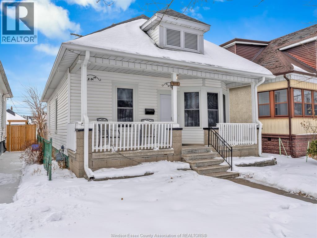 1155 Moy Avenue, Windsor — photograph 3