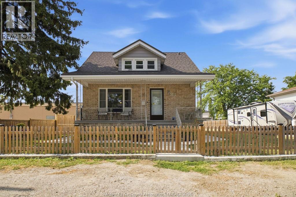 Single Family — 610 Brazil Avenue, Windsor, Ontario