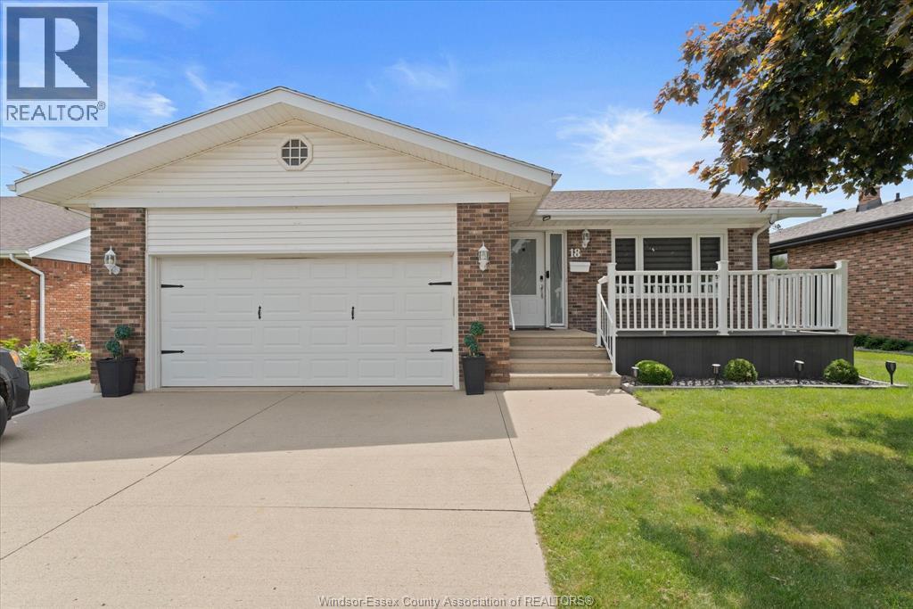 18 Elizabeth Crescent, Leamington — primary photograph