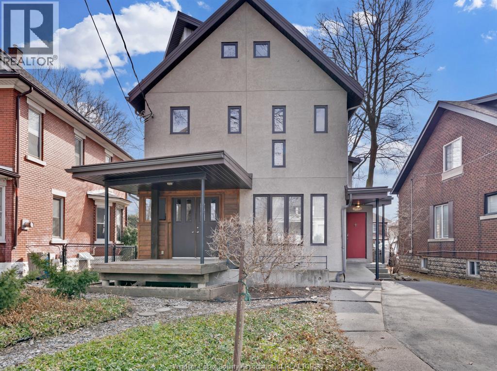 3131 Donnelly Street, Windsor — primary photograph