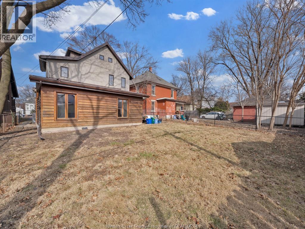 3131 Donnelly Street, Windsor — photograph 3
