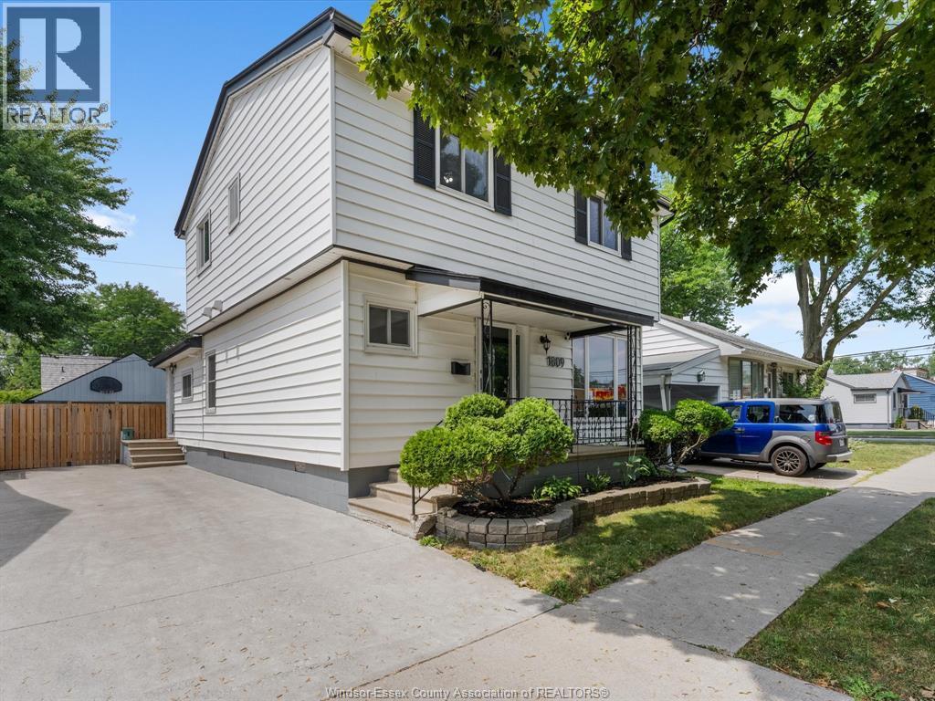 1809 Westcott, Windsor — photograph 2