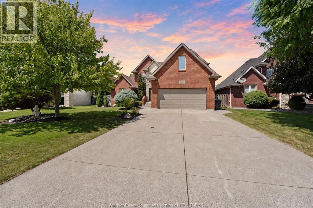 689 George Kennedy Way, Lakeshore — photograph 3