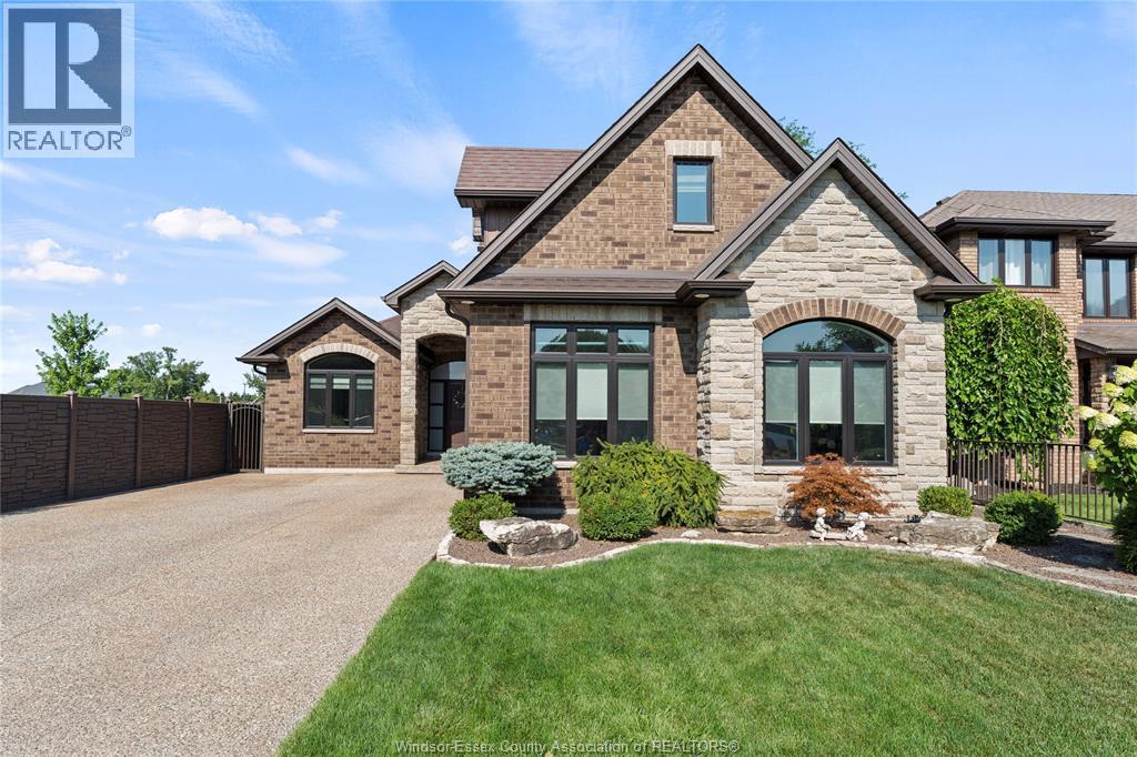 536 Riviera Estate Drive, Belle River — photograph 3