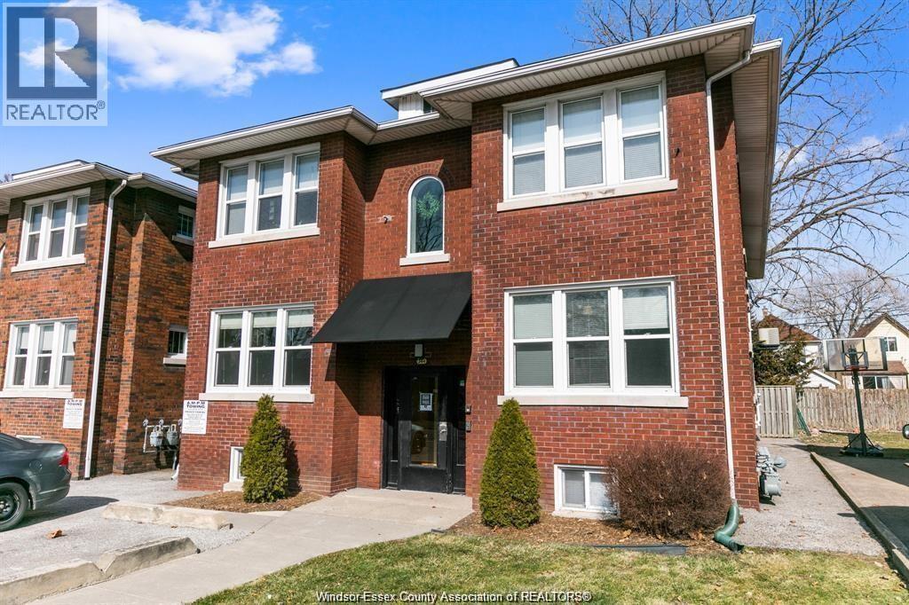 344 Partington Avenue #2, Windsor — photograph 3