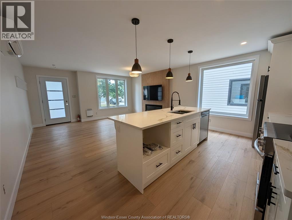 1711 Ford Boulevard #2, Windsor — primary photograph