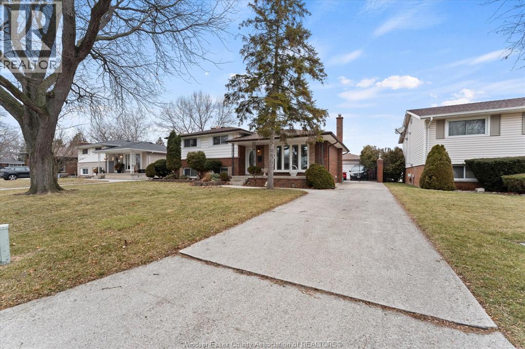 1116 Sumach Crescent, Windsor — photograph 3