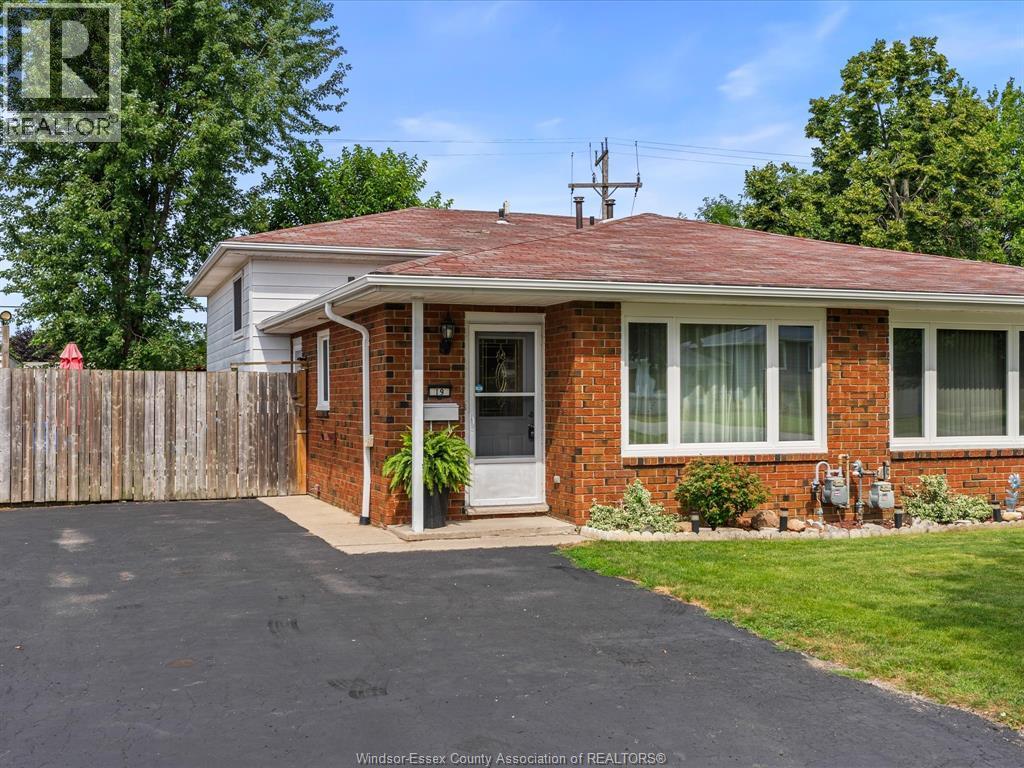 19 Bruce, Leamington — photograph 2