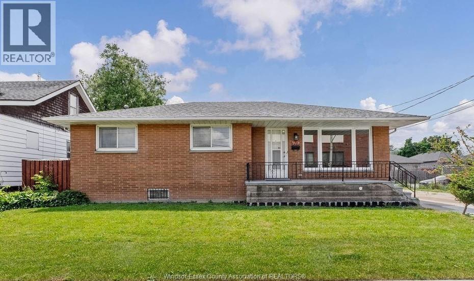 979 Arthur Road #MAIN, Windsor — primary photograph