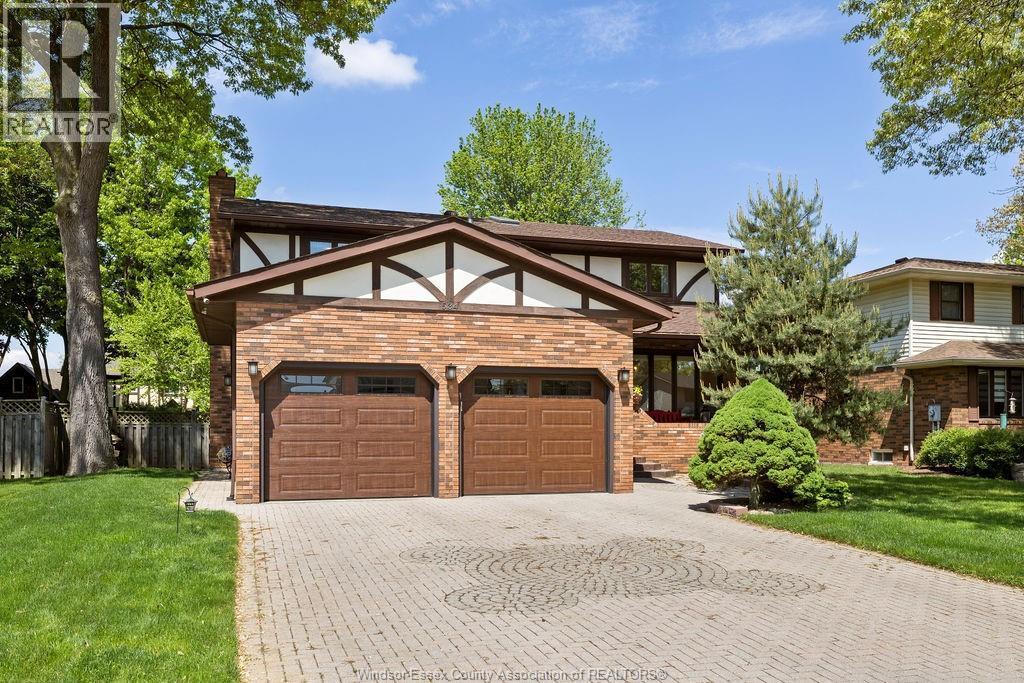 534 Michael Crescent, LaSalle — photograph 2