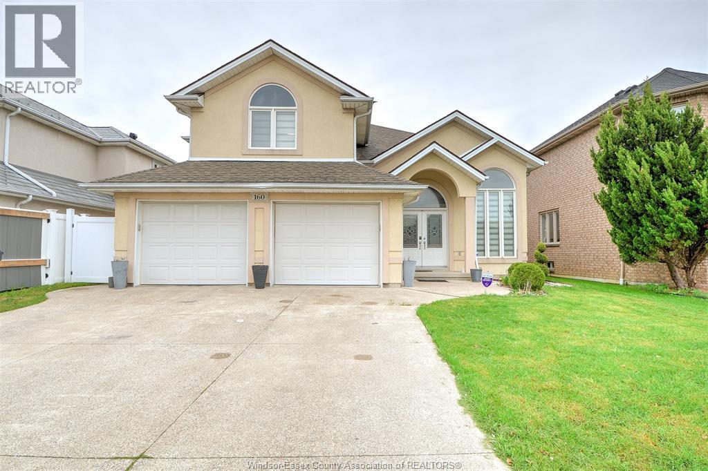 160 Branton Crescent, Tecumseh — primary photograph