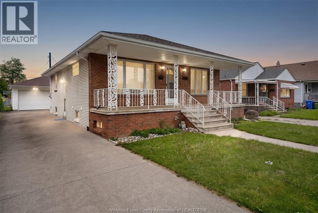 Single Family — 1639 Langlois Avenue, Windsor, Ontario