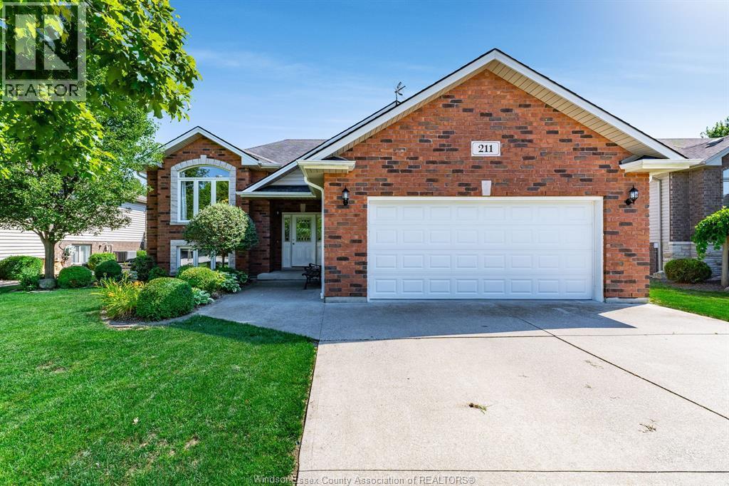 Single Family — 211 Dieppe Crescent, Kingsville, Ontario