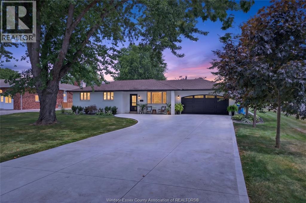 Single Family — 1579 Front Road, Amherstburg, Ontario