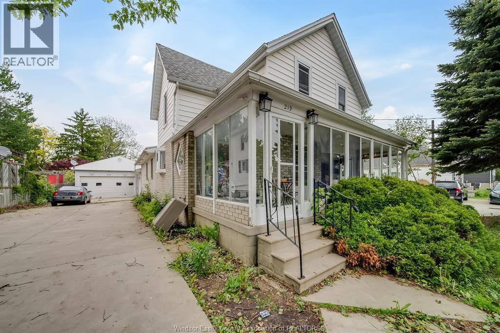 219 Inshes, Chatham — photograph 3
