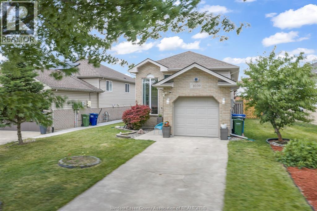 Single Family — 1039 Silverdale, Windsor, Ontario