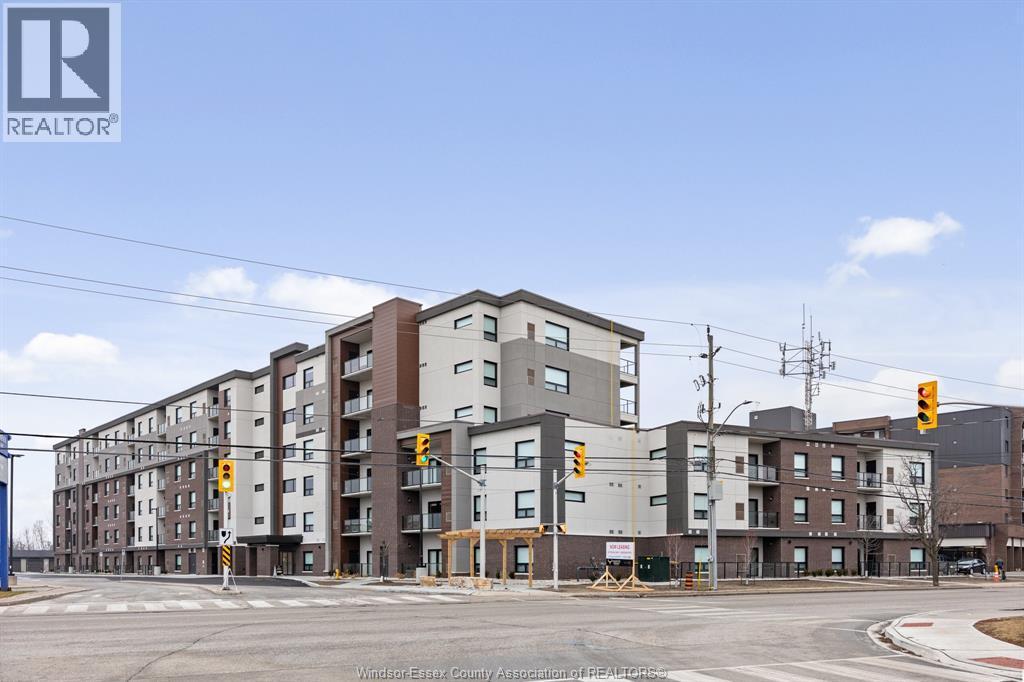 Single Family — 11870 Tecumseh Road, Tecumseh, Ontario