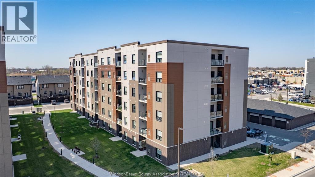 800 Beachside Drive #202, Lakeshore — primary photograph