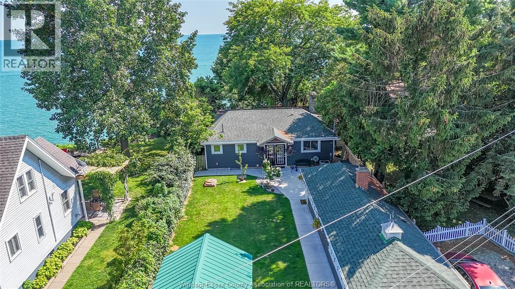 383 Erie View Avenue, Harrow — photograph 2