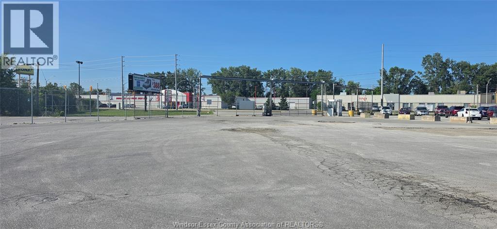 1790 Provincial Road Road #1, Windsor — primary photograph