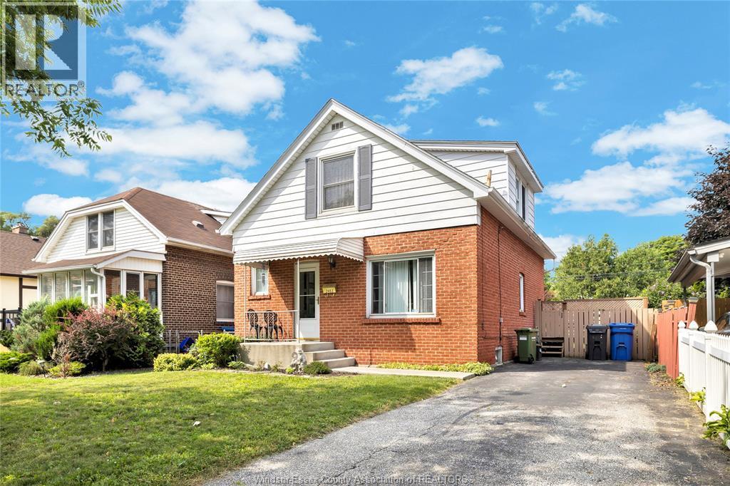 4-bedroom Single Family at 2453 Turner Road, Windsor — photograph 3