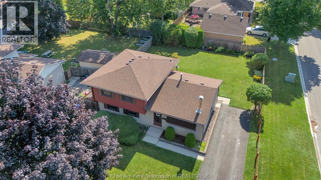 85 Pheasant Drive, Chatham — photograph 2