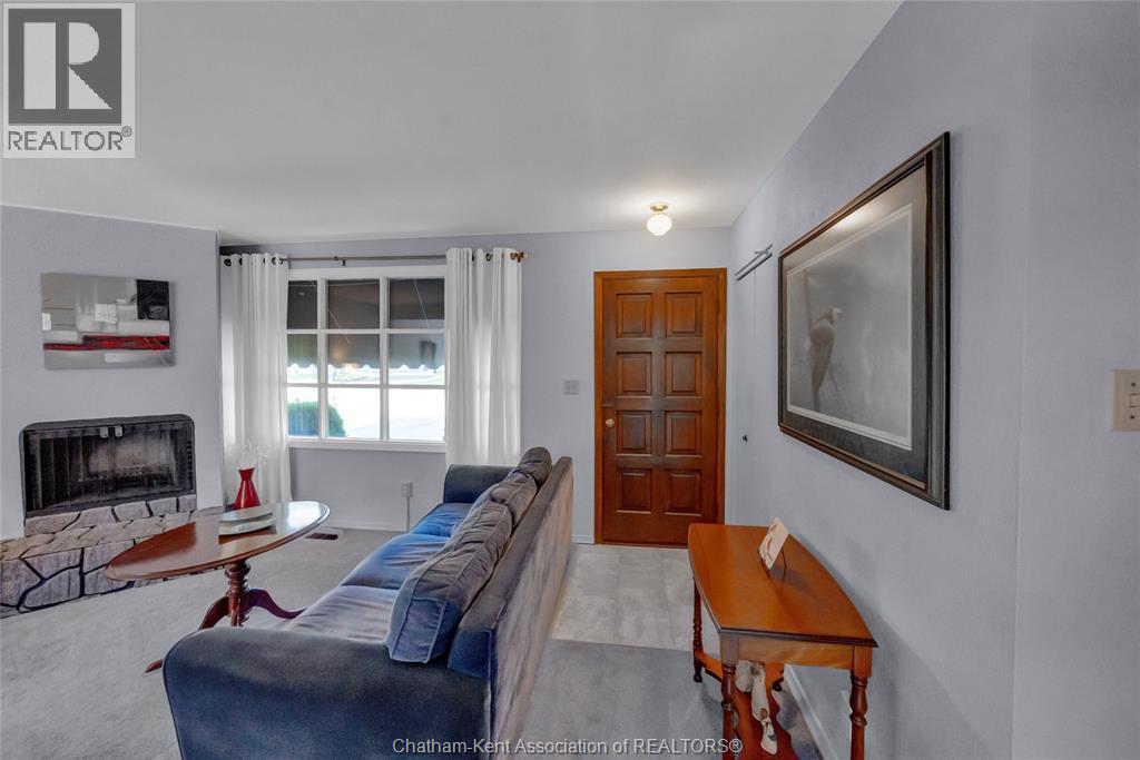 85 Pheasant Drive, Chatham — photograph 3