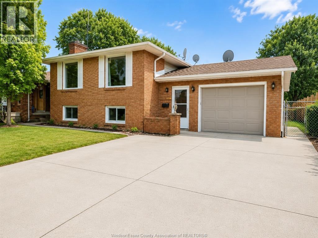 2997 Regis Avenue #LOWER, Windsor — primary photograph