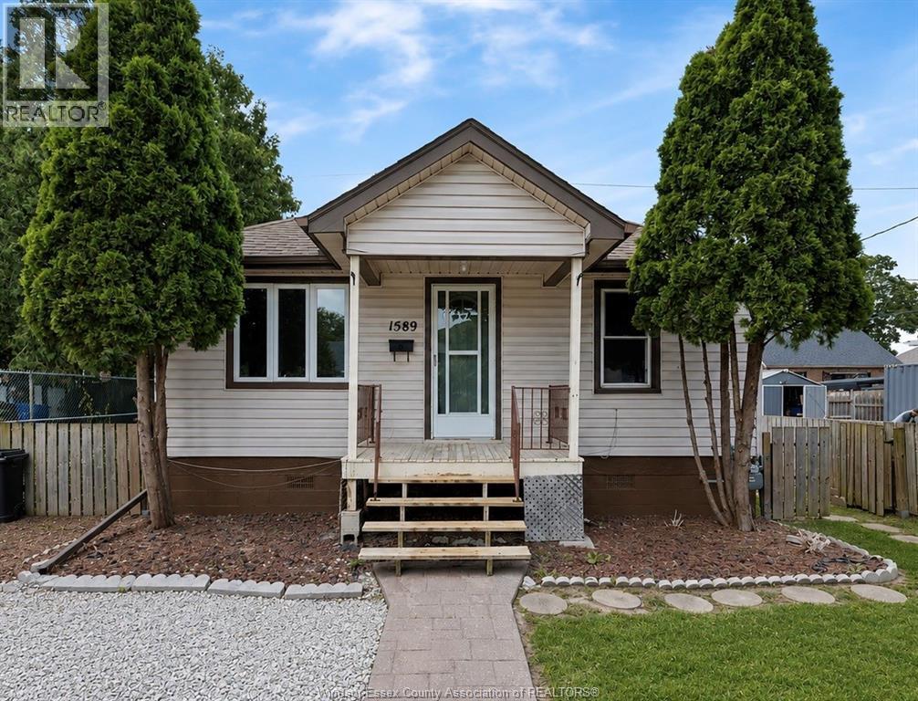 Single Family — 1589 Drouillard, Windsor, Ontario
