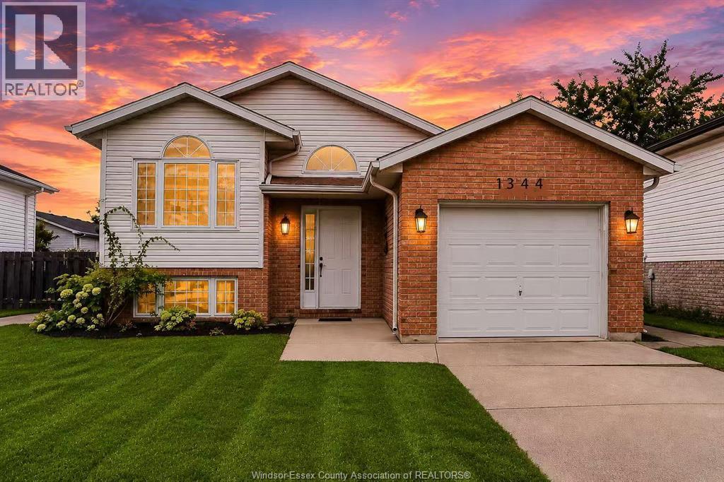 Single Family — 1344 Giselle, Windsor, Ontario