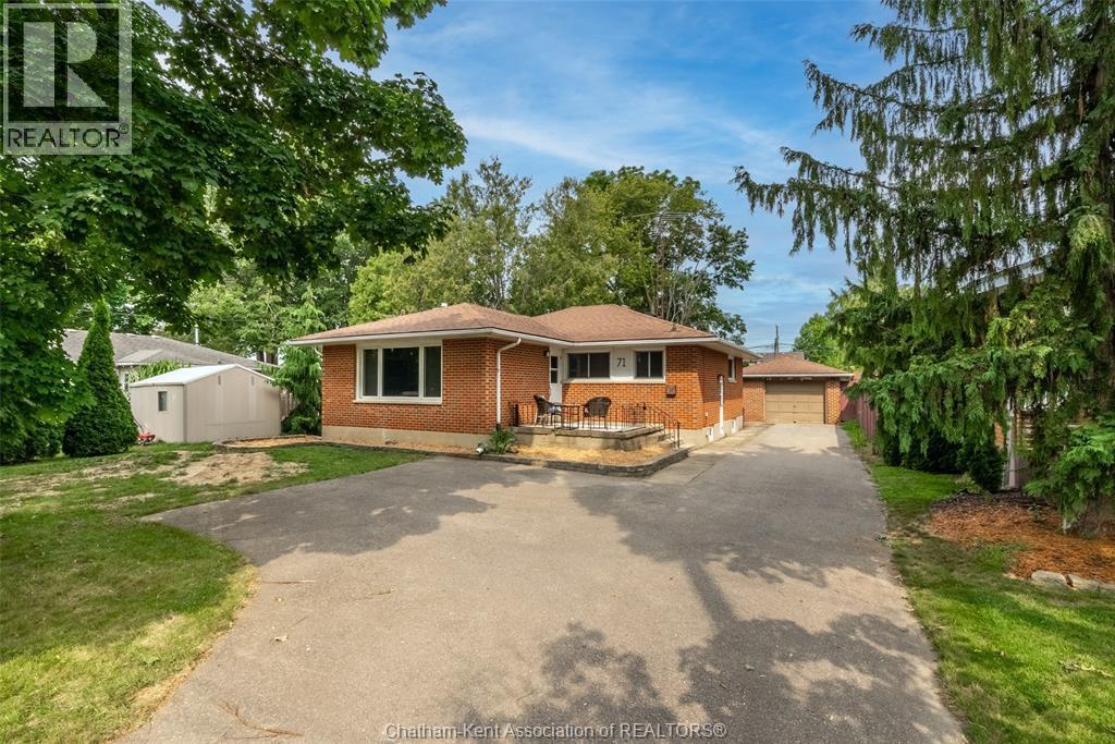 Single Family — 71 McFarlane Avenue, Chatham, Ontario