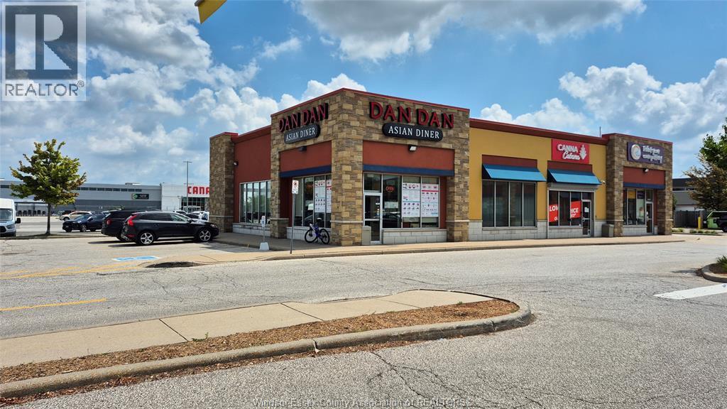 4140 Walker Road #200-101, Windsor — primary photograph