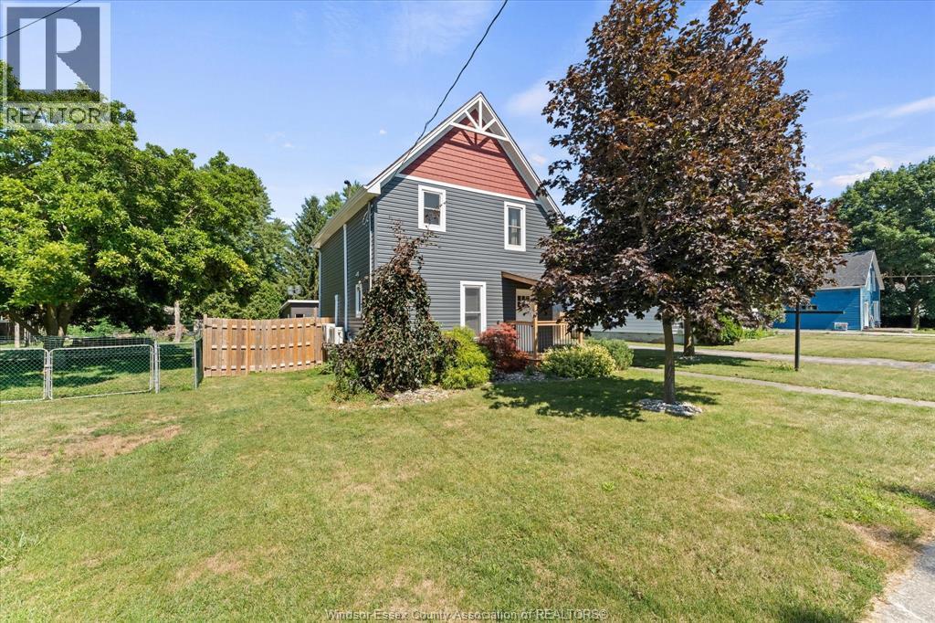 2-bedroom Single Family at 74 Lemuel Street, Thamesville — photograph 2