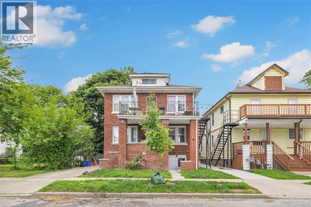 Multi-family — 826 Jos Janisse Avenue, Windsor, Ontario