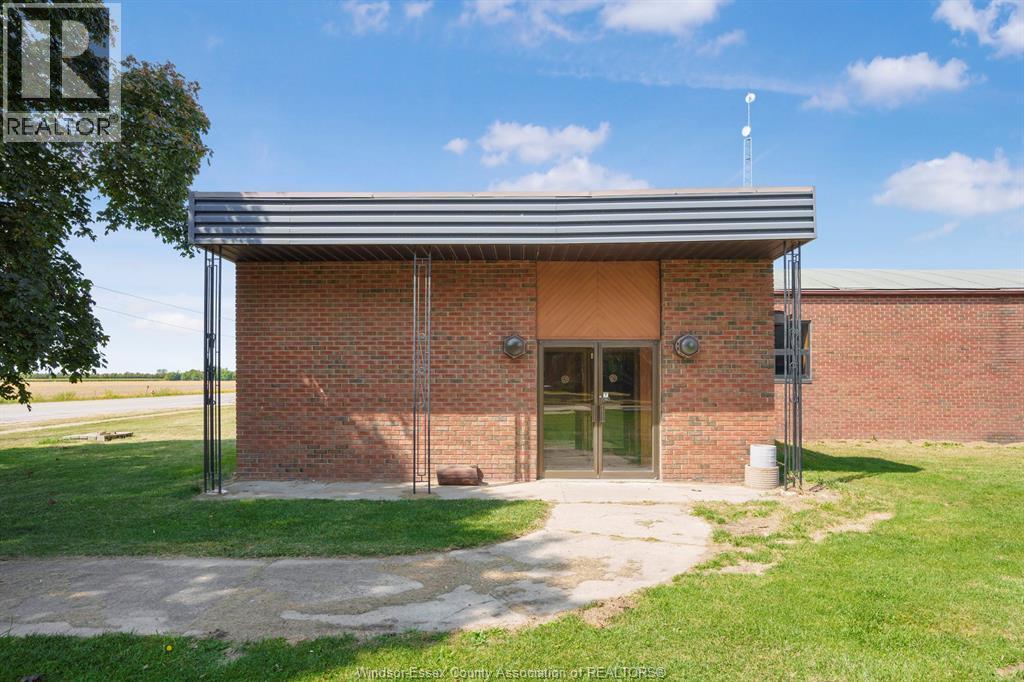 25669 Winterline, Grande Pointe — primary photograph