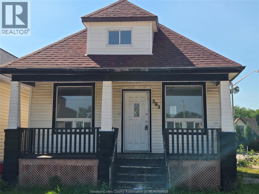 Single Family — 393 Newbury Street, Windsor, Ontario