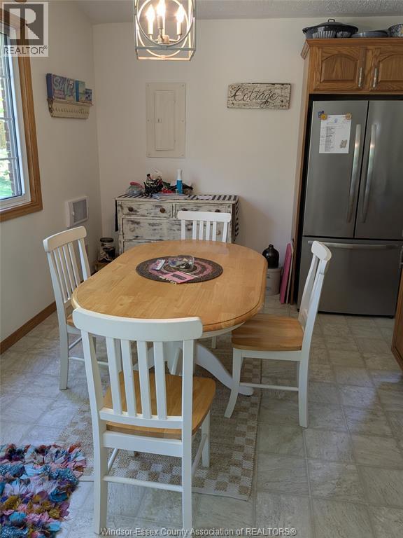 22 Patsy Lane, Pelee Island — photograph 3